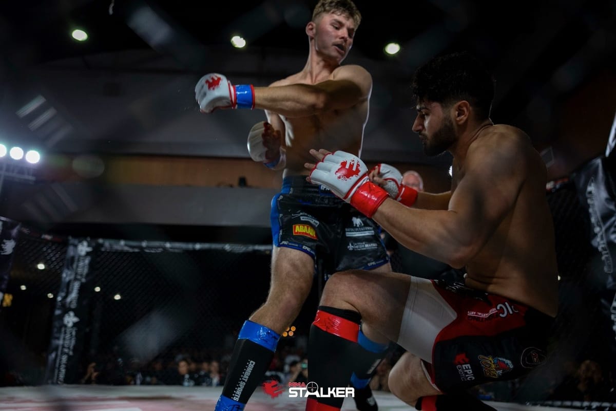 Experience the Power: Hendrickson's 9-Second Knockout Over Siraj Khatib